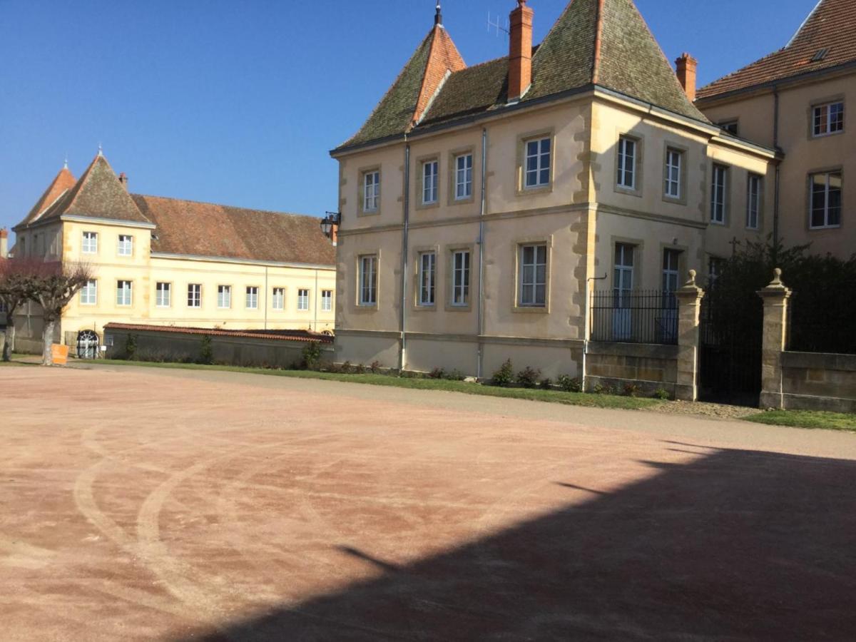 Gite De Belle Vue Semur-en-Brionnais Luaran gambar