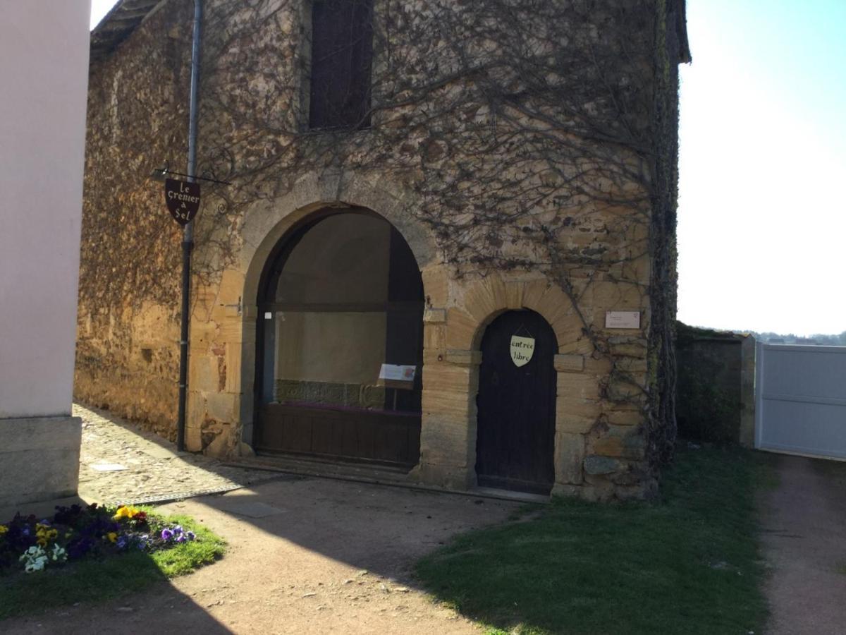 Gite De Belle Vue Semur-en-Brionnais Luaran gambar