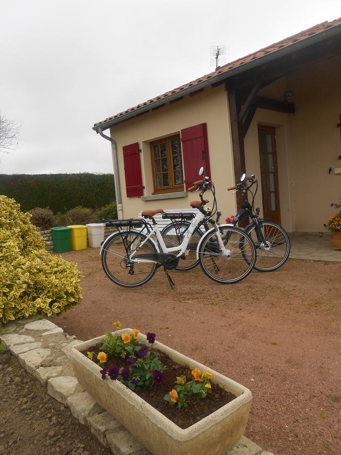 Gite De Belle Vue Semur-en-Brionnais Luaran gambar